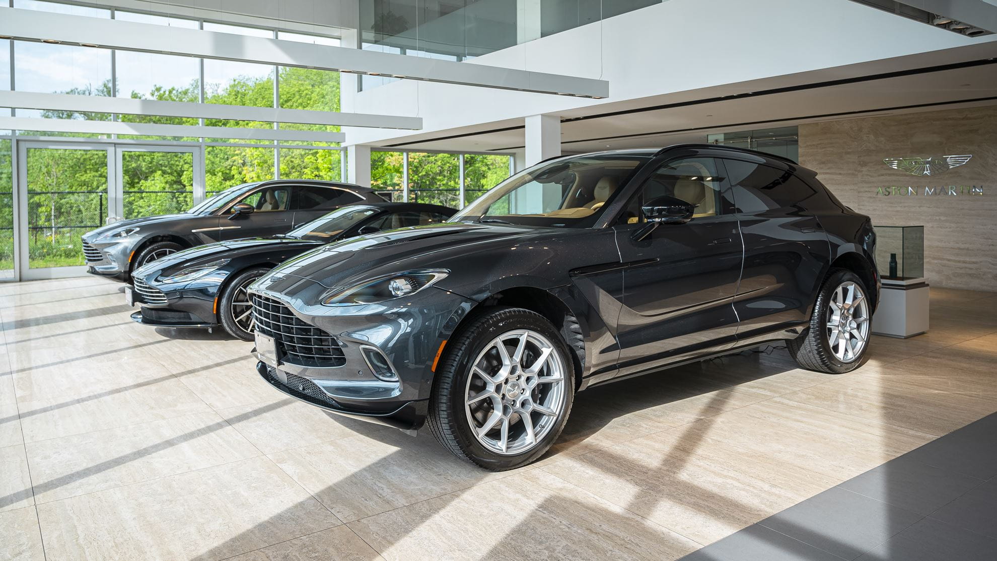 Aston Martin Ontario