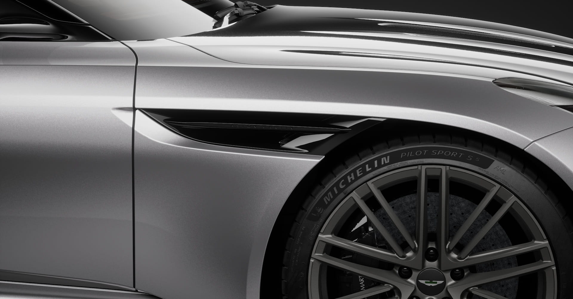 DB12 Volante Brochure | Aston Martin | Aston Martin JP