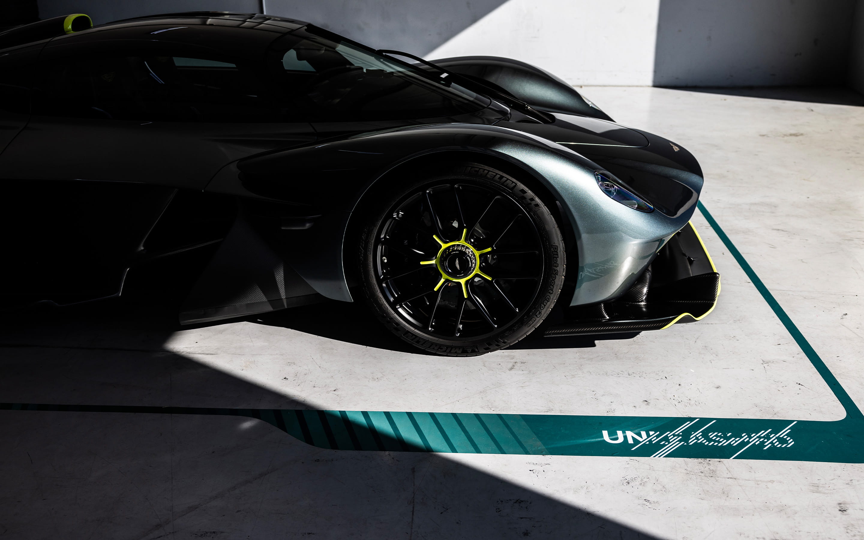 bloodline slider Image