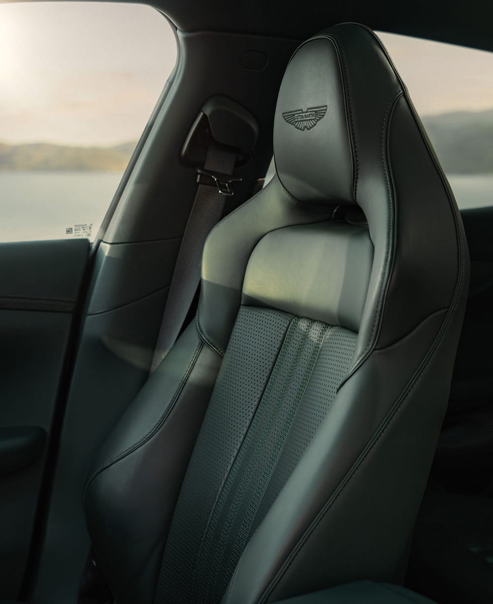 DBX forest green seat