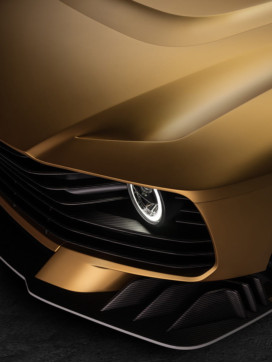 Valiant | 5.2リッターV12エンジン ラグジュアリー・スポーツカー