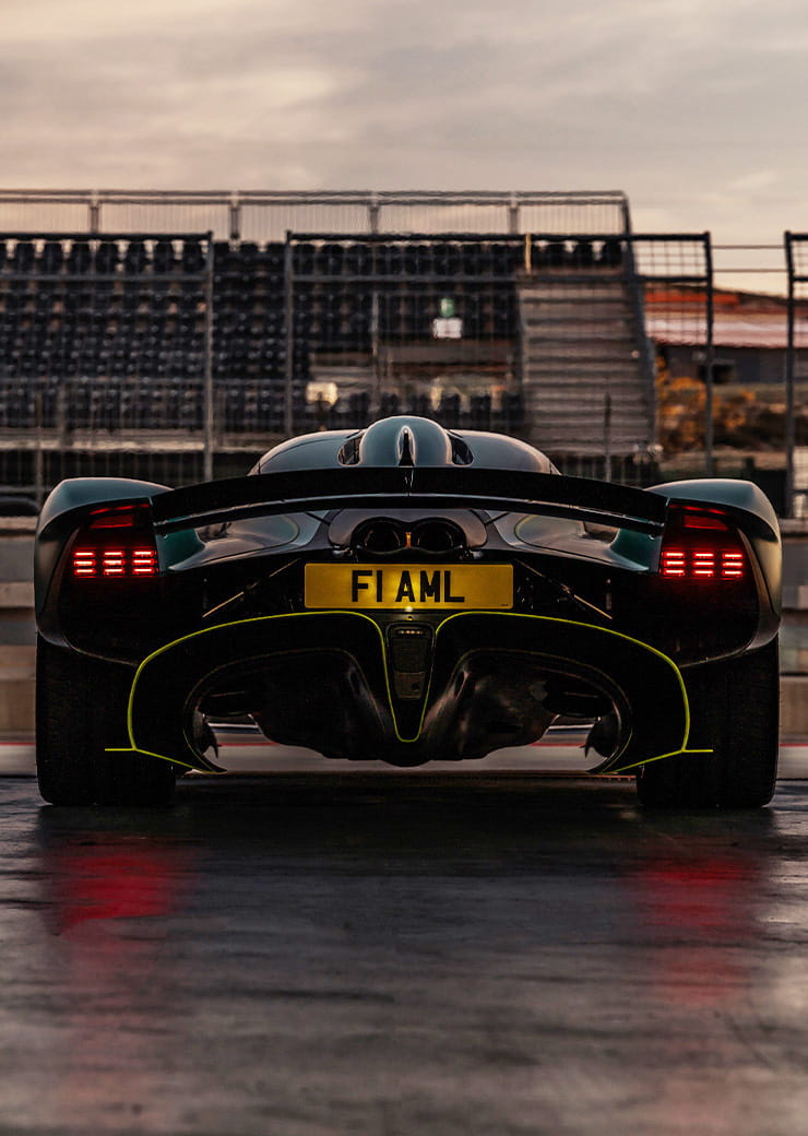 Aston Martin Valkyrie | Aston Martin JP