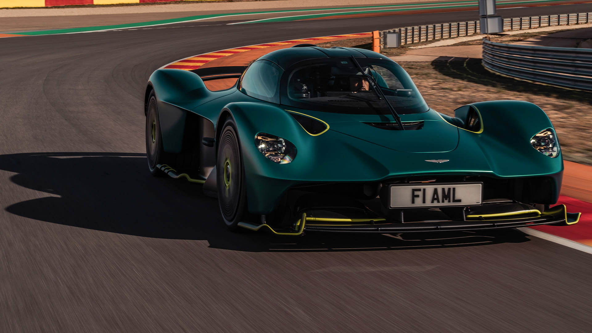 Aston Martin Valkyrie | Aston Martin JP