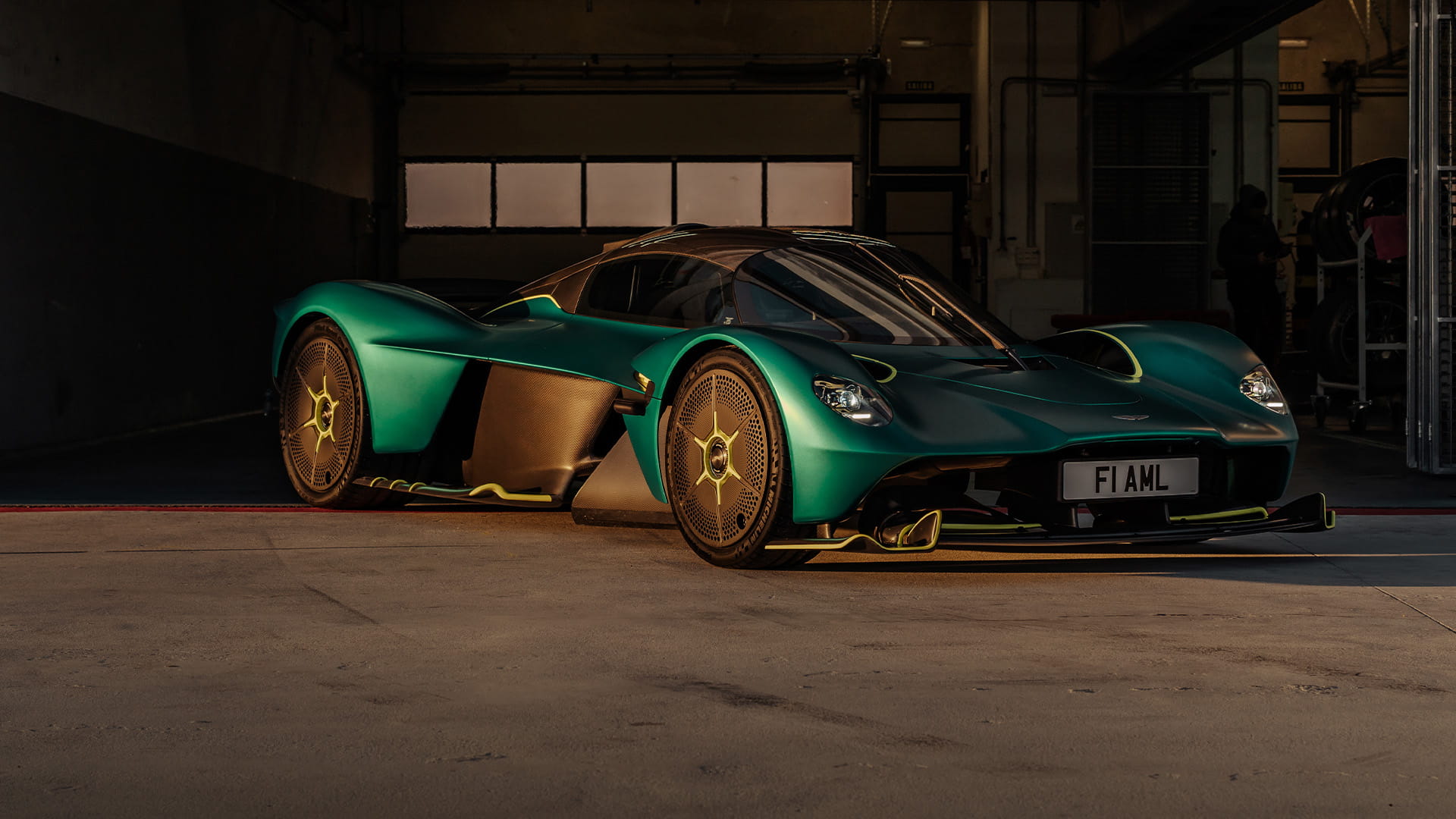 Aston Martin Valkyrie | Aston Martin JP