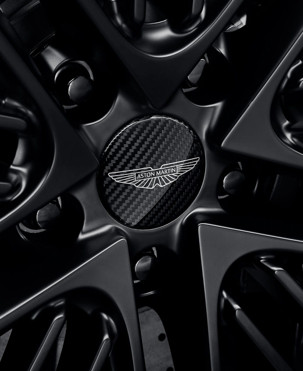 Accessories | Aston Martin JP