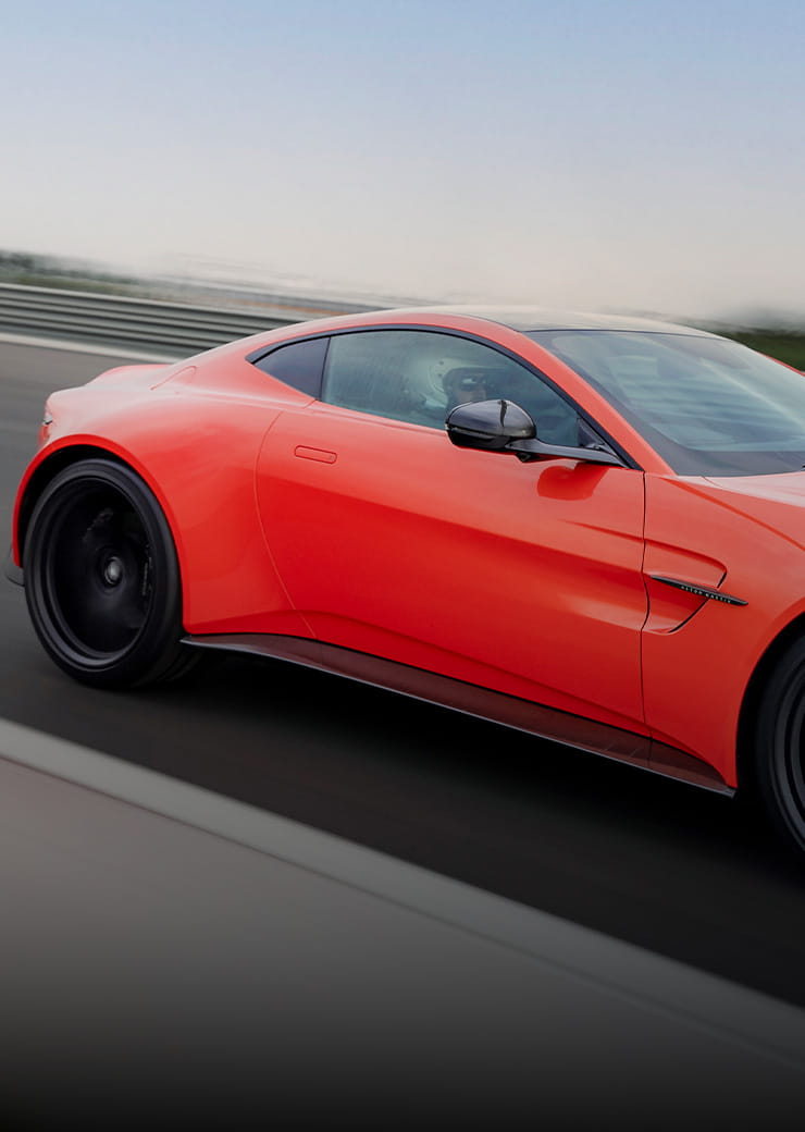 超レア アストンマーティン 日本語版　オーナーズマニュアルガイド箱付き 超レア アストンマーティン 日本語版 オーナーズマニュアルガイド箱